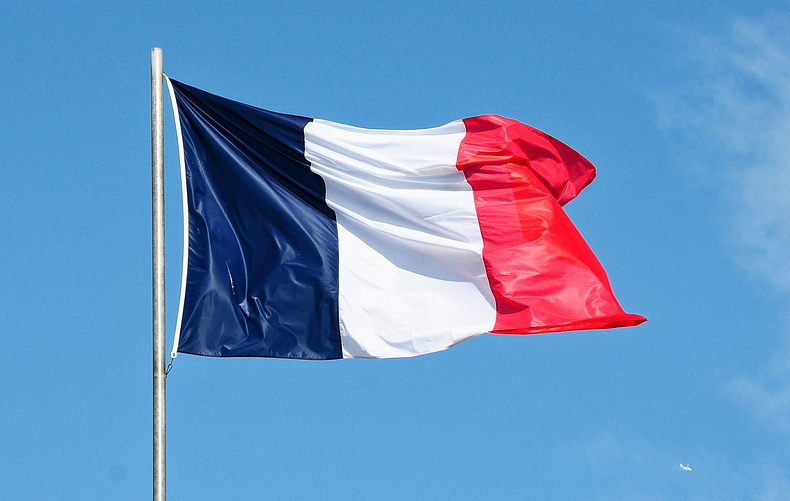 flag-3283466_1280